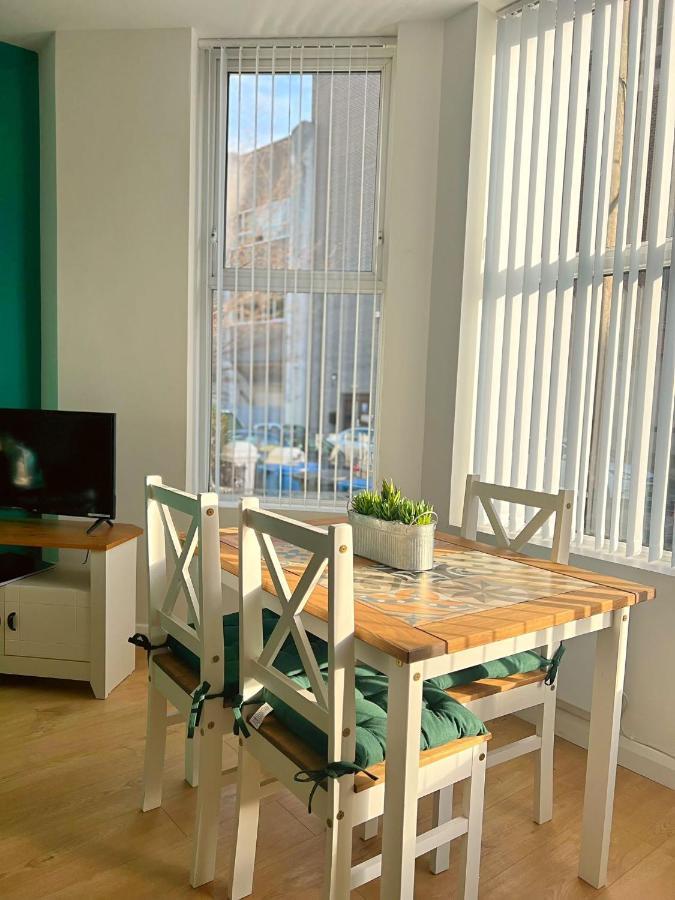 Bangor Central Apartments Екстериор снимка